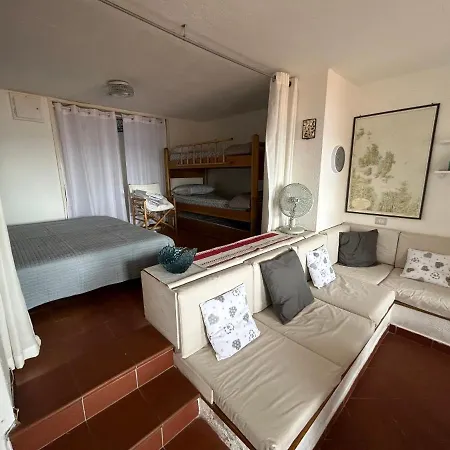 Appartement Appartamentino A Porto Massimo *